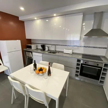Da Silva Surf One Apartament *
